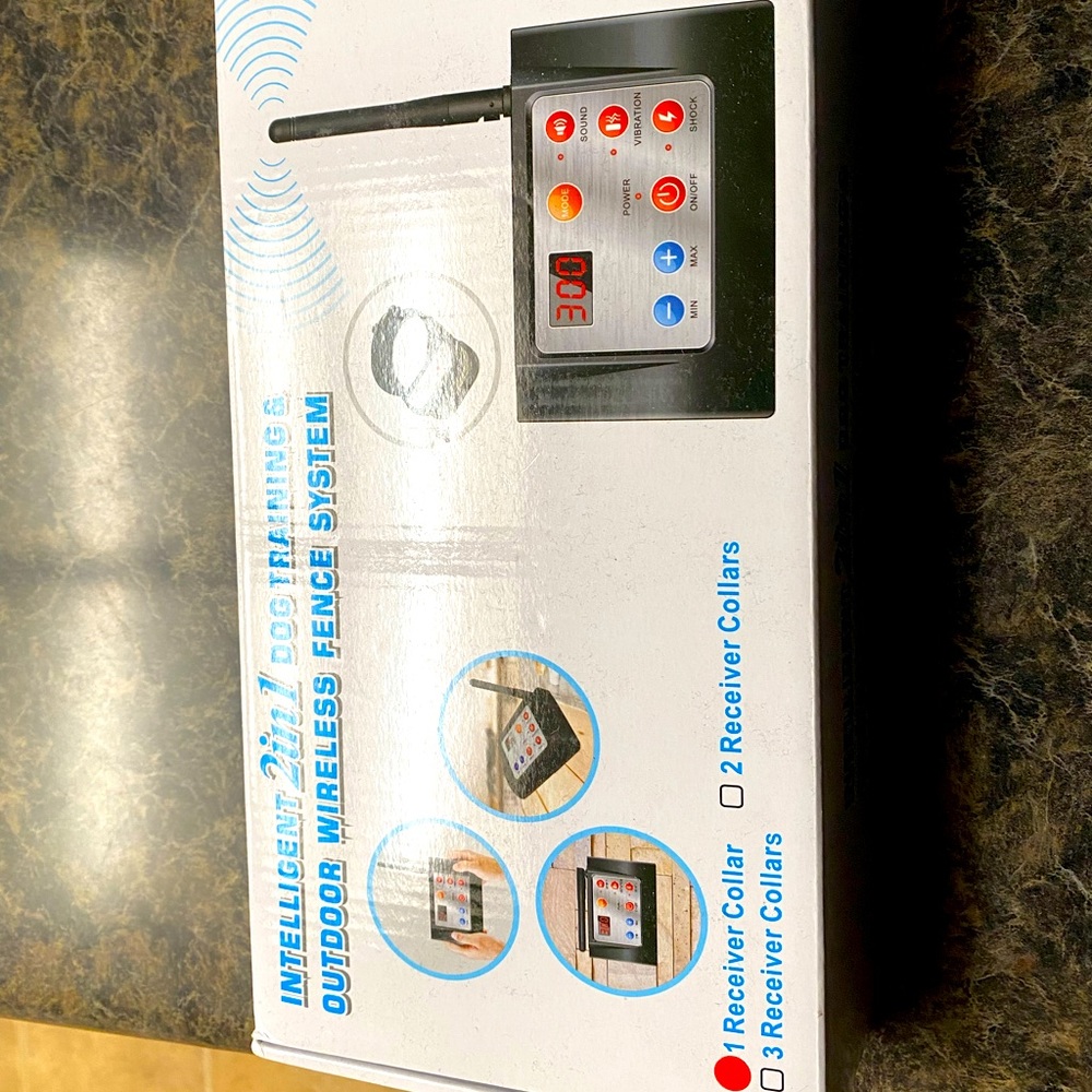 BRAND NEW!! Intelligent 2 in 1 dog trainer outdoor wireless fence system